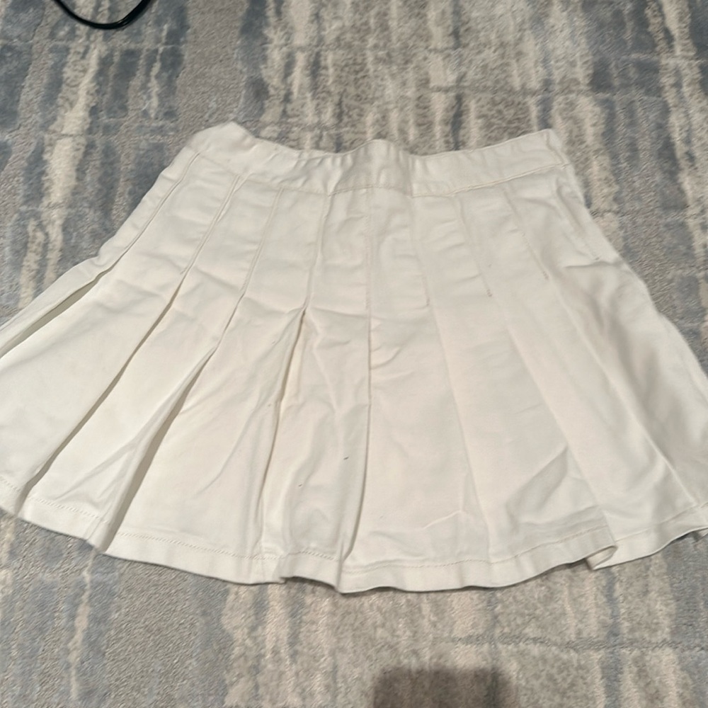 Brandy Melville skirt